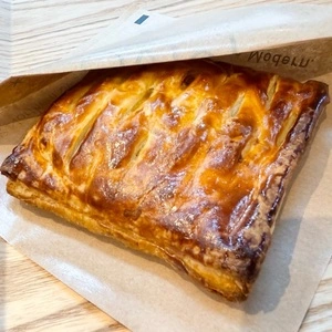 フロマージュデニッシュ デニルタオ（【旧店名】ルタオ チーズケーキ ラボ）