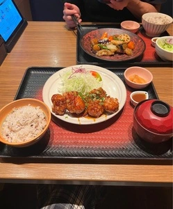 大戸屋 三宮センタープラザ店