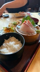新大阪 海鮮食堂 おーうえすと