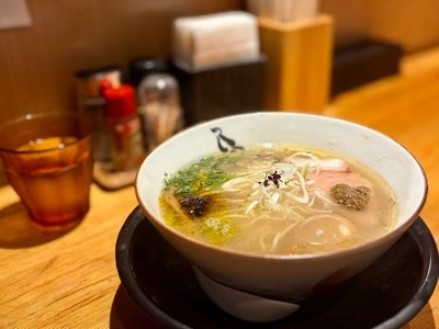 SOBA HOUSE 金色不如帰 新宿御苑本店（コンジキホトトギス）
