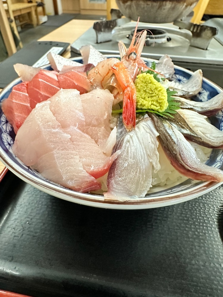 BOM-BA-YEさんが投稿した氷見 魚市場食堂に関する口コミの画像