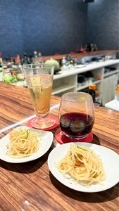 BAR Backs（バー バックス）