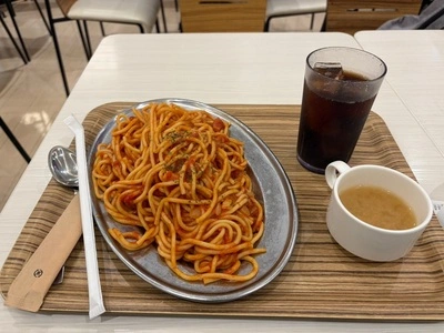 ふわとろオムライス EGG BOMB イオンモール浦和美園店（エッグ ボム）