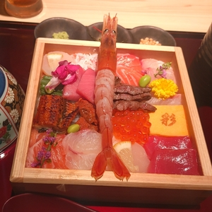 ハコノスシ 彩あかり