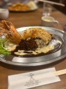 洋食屋 キッチンゴン 六角店
