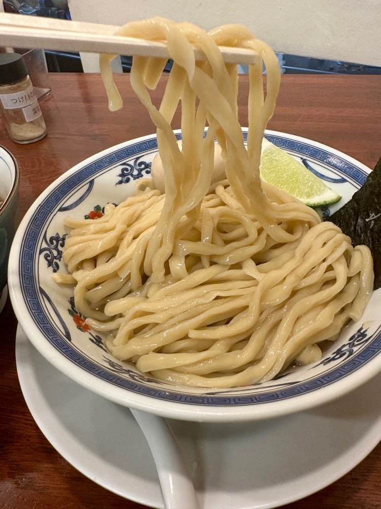 ぴょんたI 東京グルメ・居酒屋さんが投稿した中華そば 千乃鶏に関する口コミの画像