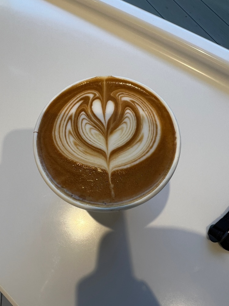 サブ&クルさんが投稿したアラビカ東京 麻布台ヒルズ4F店（%ARABICA）に関する口コミの画像