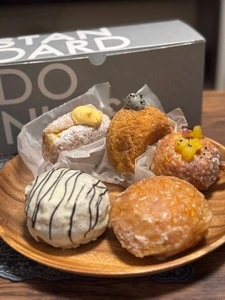 STANDARD DONUTS 阪急大阪梅田駅店