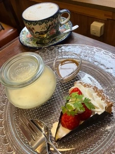 十色カフェ