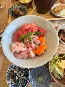 まぐろDining はぐるま（まぐろダイニング はぐるま）