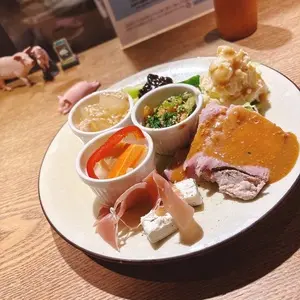 炭火ぶた串焼 風味堂（ふうみどう）