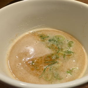 RAMEN 風見鶏 本店（ラーメンカザミドリ）