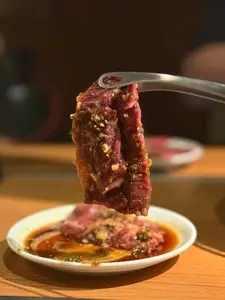 焼肉ホルモン 万千