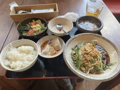 鉄板中華 青山シャンウェイ 神楽坂店