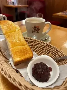 コメダ珈琲店 横浜中山店