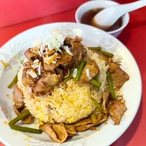 東東（トントン）