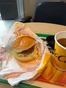マクドナルド 大和つきみ野店（McDonald's）
