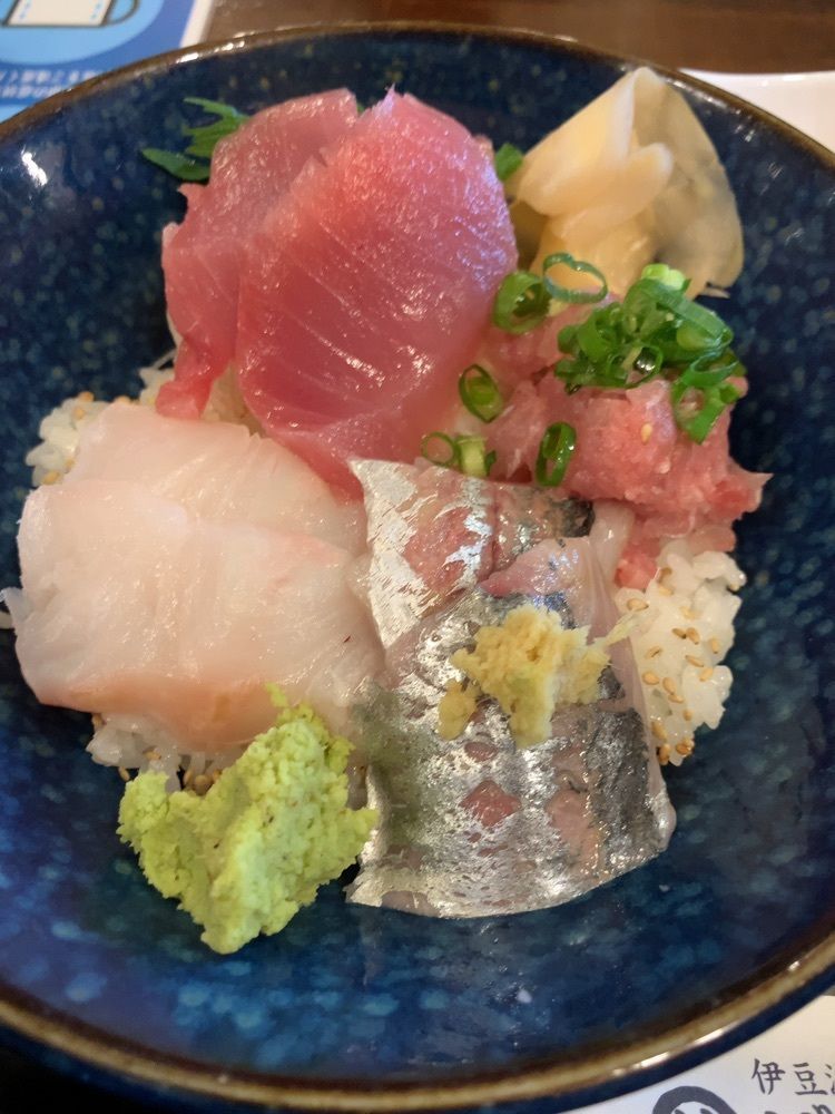 影の戦闘隊さんが投稿した伊豆海鮮 どんぶりや（いずかいせん どんぶりや）に関する口コミの画像