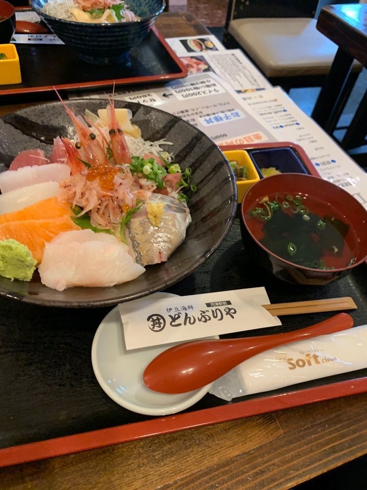 影の戦闘隊さんが投稿した伊豆海鮮 どんぶりや（いずかいせん どんぶりや）に関する口コミの画像