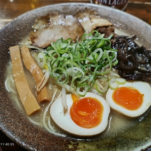 ラーメンかなだ屋