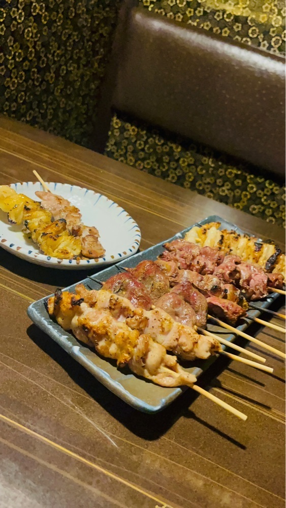 東京食べあルークさんが投稿した秘伝手羽先唐揚げと地鶏 焼き鳥 和個室 居酒屋 鳥心 横浜駅前店（【旧店名】伝助 横浜西口駅前店）に関する口コミの画像