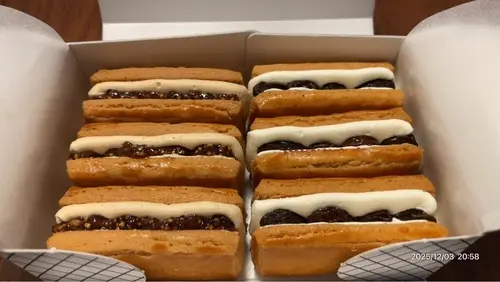 ノーレーズンサンドイッチ グランスタ東京店（(NO) RAISIN SANDWICH）