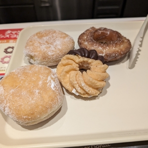 ミスタードーナツ 名古屋駅桜通口店（Mister Donut）
