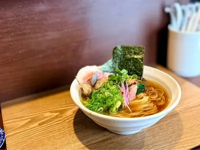 メヂカそば 吟魚
