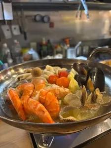 大衆ビストロJIN 天満店（【旧店名】天満海鮮JIN+）