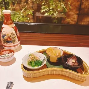 熟成刺身と旨い酒 ひとしお