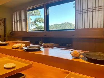 奴寿司