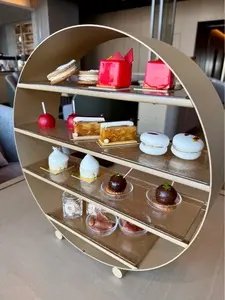 THE　OSAKA　STATION　HOTEL,　Autograph　Collection
