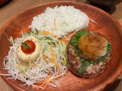 びっくりドンキー ハンビー北谷店