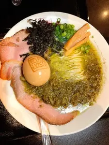 麺屋LUSH