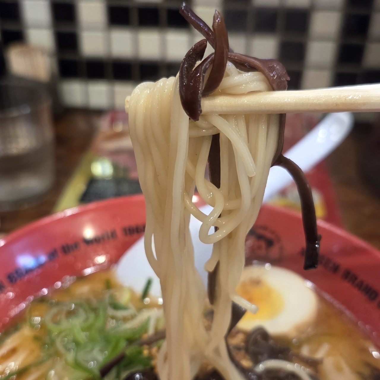 ばらっちゃんさんが投稿した味千拉麺 本店（アジセンラーメン）に関する口コミの画像