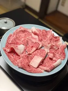 肉のやまもと（にくのやまもと）