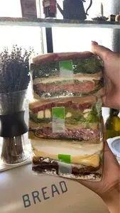 コウジ サンドイッチ（KOUJI SANDWITCH）