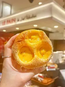 ル パン ドゥ ジョエル・ロブション 渋谷ヒカリエShinQs店（LE PAIN de Joël Robuchon）