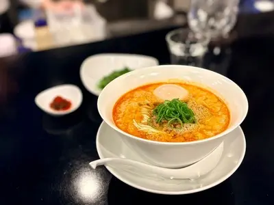 創作麺工房 鳴龍（NAKIRYU）