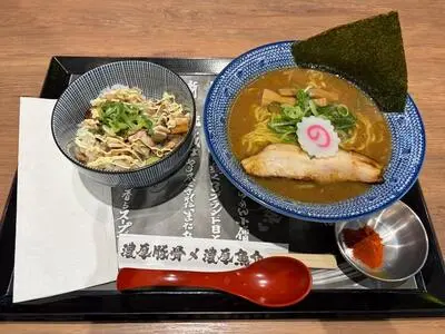 小僧またおまえか。 セブンパーク天美店