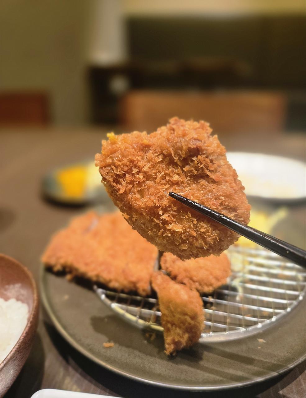 じゅりぽんさんが投稿した紀尾井町 とんかつ・洋食ひとみに関する口コミの画像
