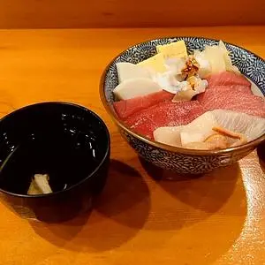 繁乃鮨（シゲノ）