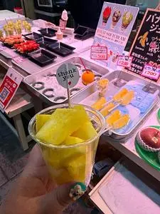 フルーツ坂野