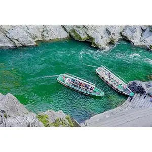 大歩危峡観光遊覧船