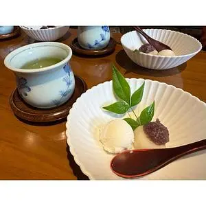 草庵秋桜（yufuin-kosumosu コスモス）
