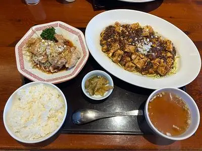 中嘉屋食堂 麺飯甜 中野店（チュウカヤショクドウ ミンパンティン）