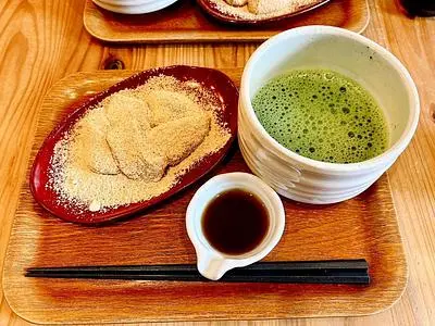 北斎茶房（ほくさいさぼう）