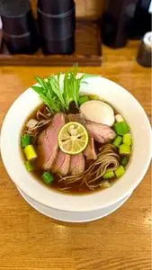 麺麓menroku（メンロク）