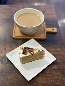 カフェ ビーコロ（caffe vicolo）