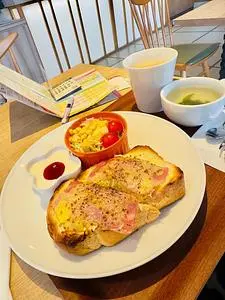 COCHI　COCOCHIコーヒー（ココチコーヒー【旧店名】エキカフェ）